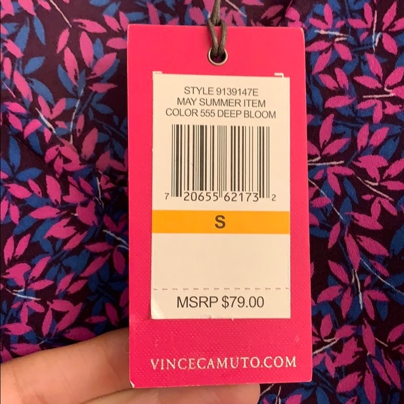 Vince Camuto Blouse - Picture 3 of 5